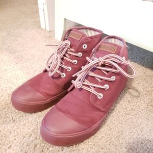 BANGS shoes size 7.5 burgandy